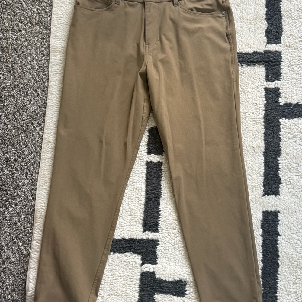 Men's Tan Pants